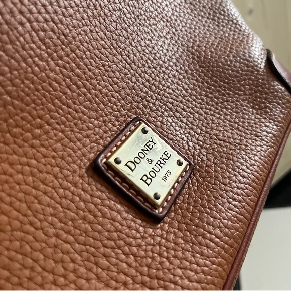 Dooney & Bourke Men's Brown Leather Crossbody Bag - Picture 4 of 12